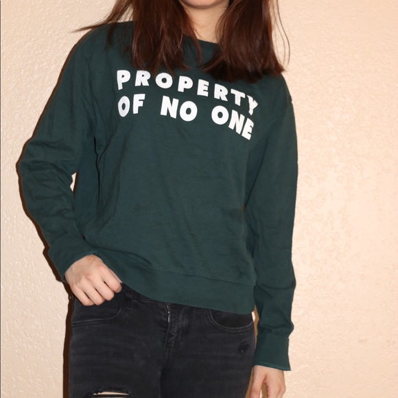 SOLD‼️H&M sweatshirt - Picture 2 of 2